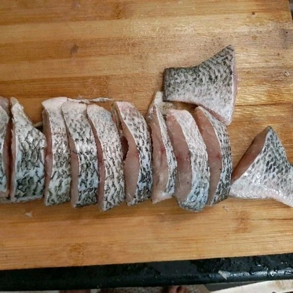 Tilapia / Jelabi / ஜிலேபி மீன் - 500gm - Slice