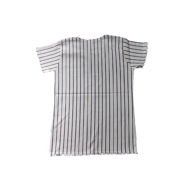 LADDIES T SHIRT XL - BLACK AND WHITE