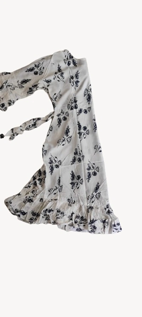 LADDIES TOP - XL, WHITE