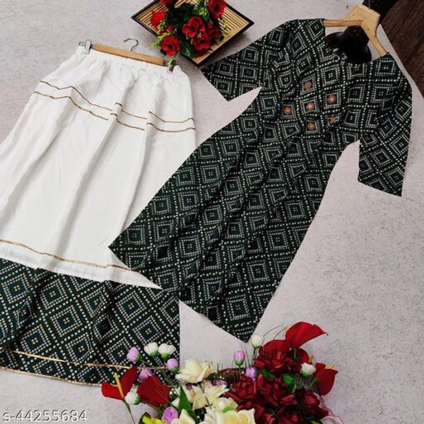 Myra Graceful Women Kurta Sets - Free Shipping, M