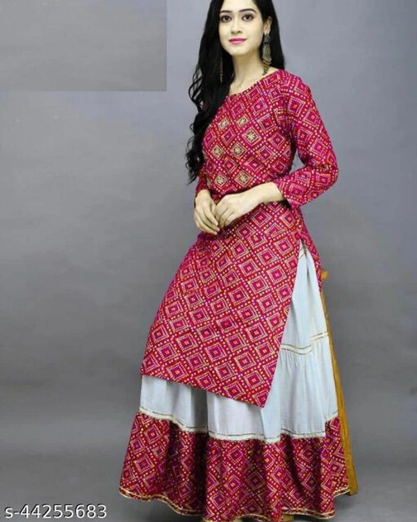 Myra Graceful Women Kurta Sets - Free Shipping, M