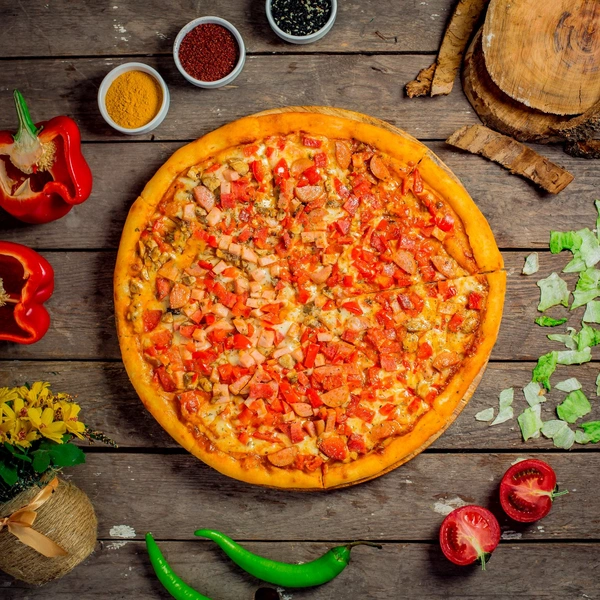 Spicy Achari Pizza (Veg.) - Regular