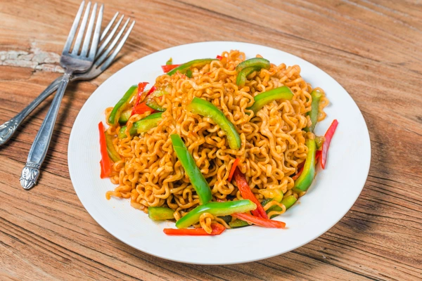 Veg Maggi - 1 Plate