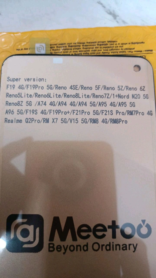 Realme 8  - 