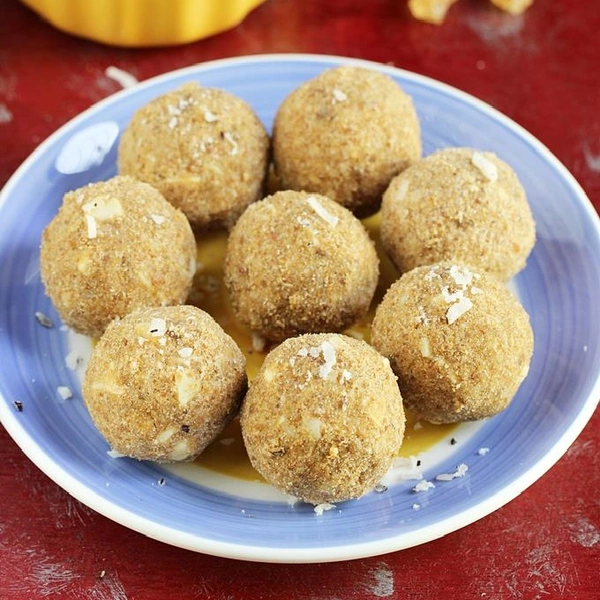 Goundh Laddu (100% Quality) - 500GM