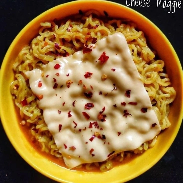 Modern Cafe  Paneer Cheese Maggie