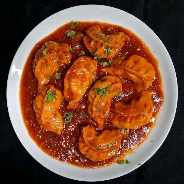 Kekri Chopati Gravy Momos