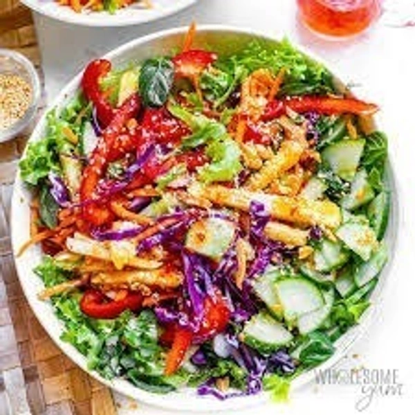 Om Baker & Cafe Thai Salad