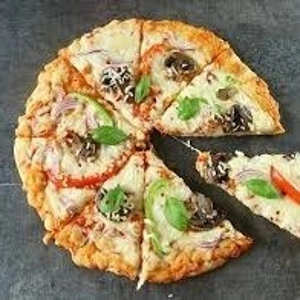 Om Baker & Cafe OTC Pizza