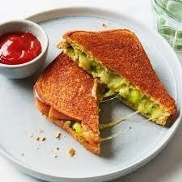 Om Baker & Cafe Tangy Masala Sandwich