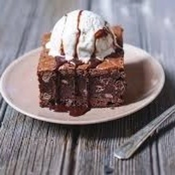 Om Baker & Cafe Brownie