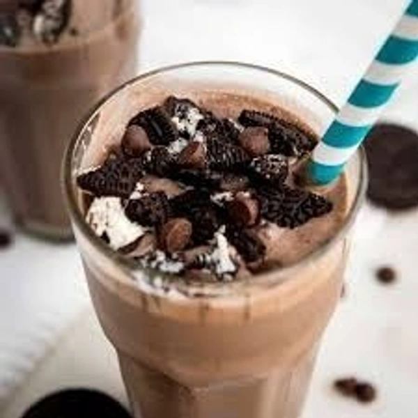 Modern Cafe Oreo Shake