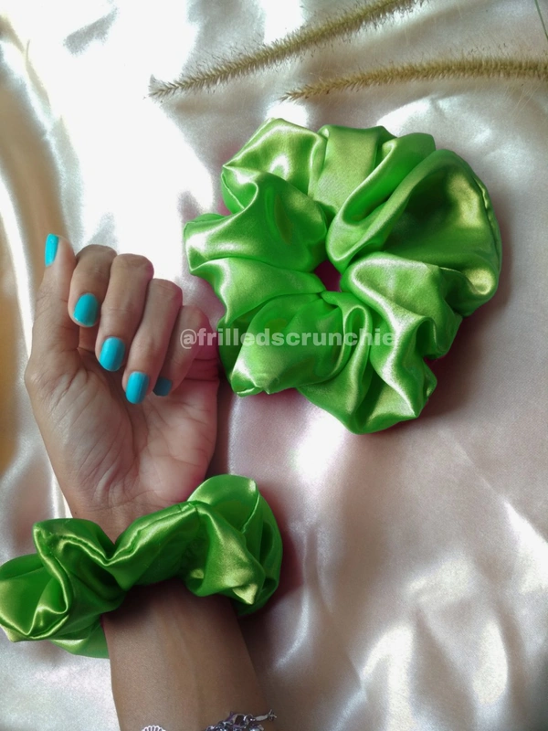Green Pop Scrunchie - Green, L