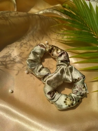 Oliva Floral Mini Scrunchie - Olive, Mini