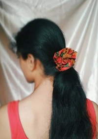 Printed Frilled Scrunchie - Red, L