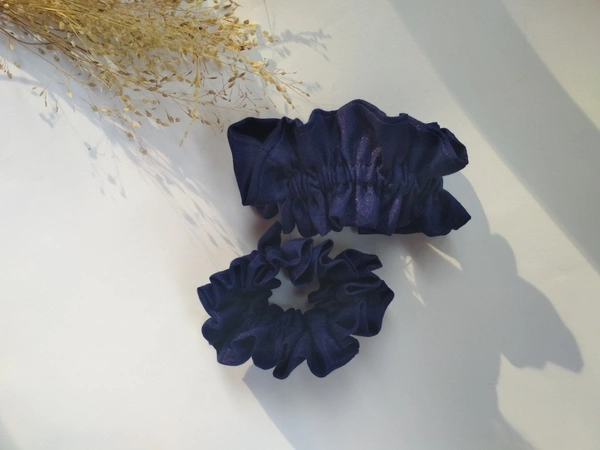 Midnight Blue Frilled Scrunchies - L