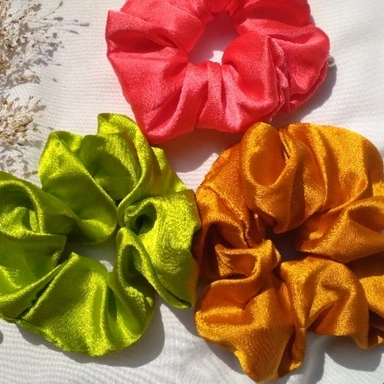 Solid Scrunchies