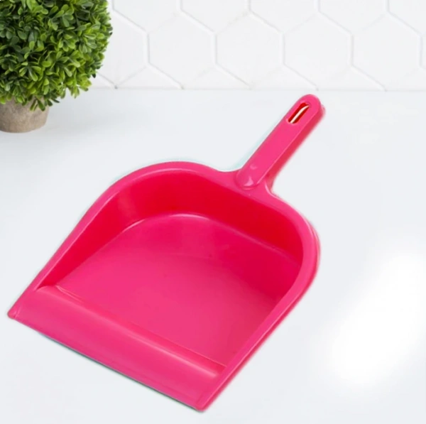 Plastic Dustpan With Handle