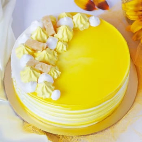 Juicy Pineapple Cake  - 1kg