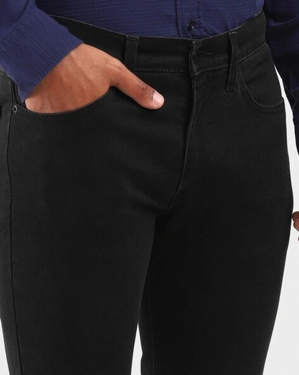 Wrangler Black Fit Jeans - 36