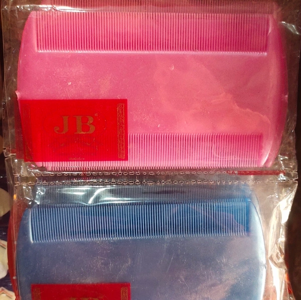 Jb Pearl Ju Comb- Price 4/Pcs [Pack Of 12 ]