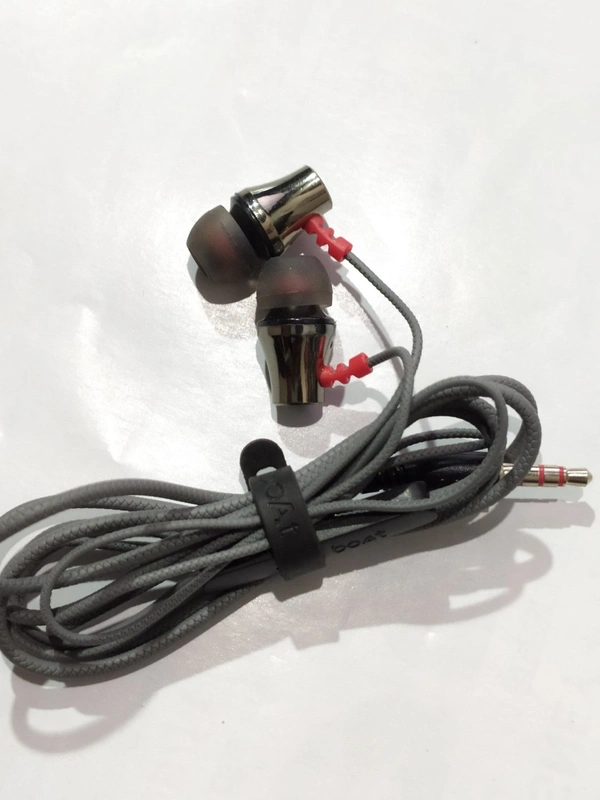 Boat 415 Earphone