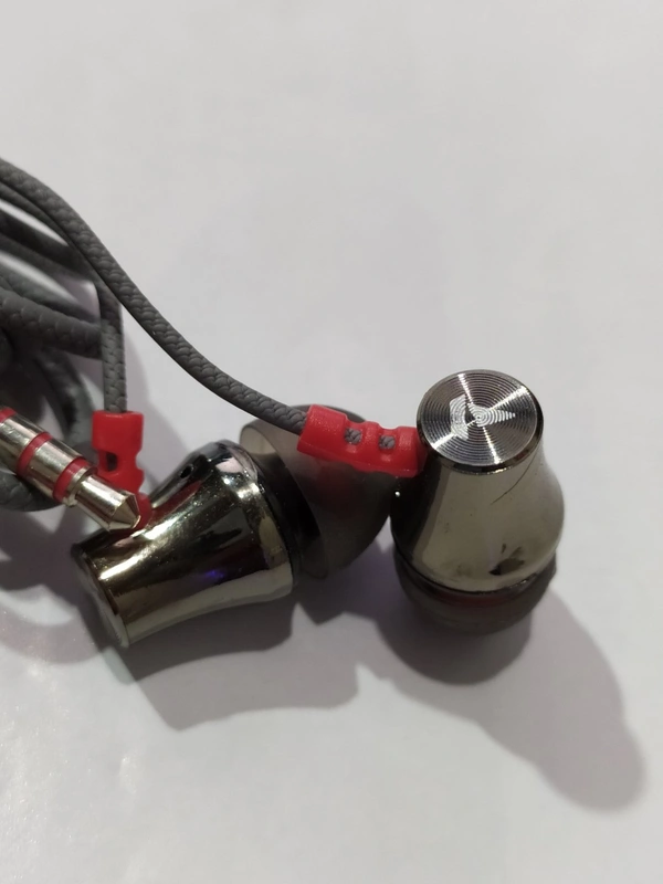 Boat 415 Earphone