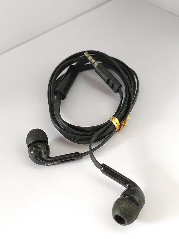 UBON DR-2/N95 ( Earphone ) - Black