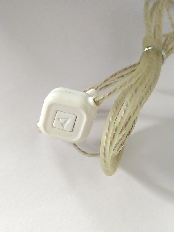 Vingajoy BP-49 / N95 ( Earphone ) - White
