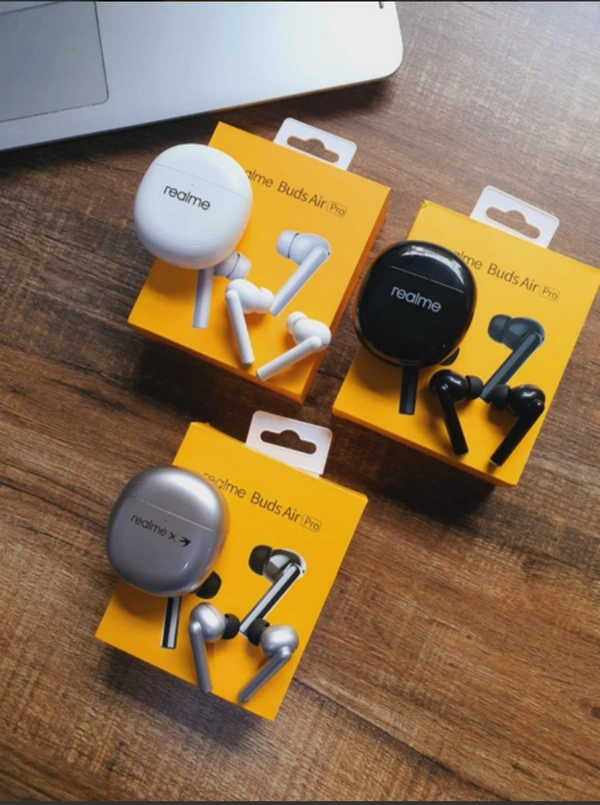 Wireless Bluetooth Earpods with Mic
