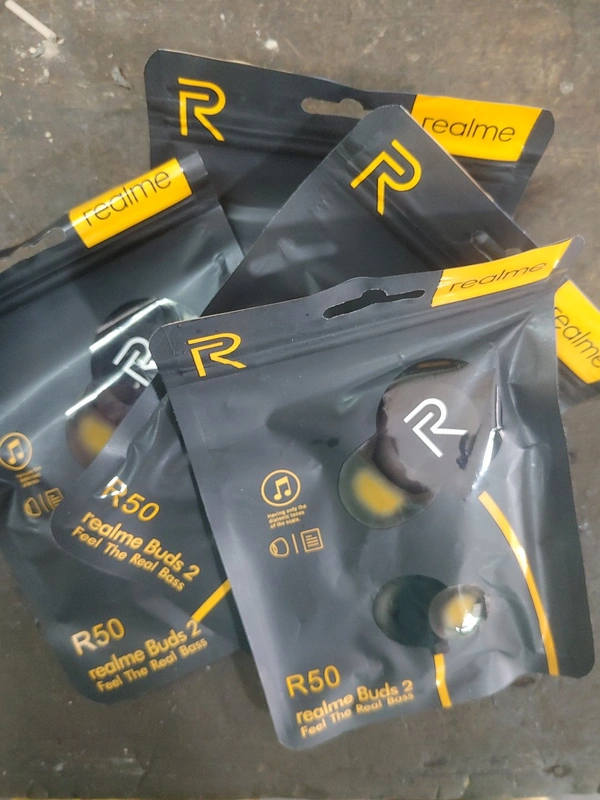 Realme Super Bass 4D SoundEarphone With Mic Deep Black WiredHeadset (Black, In the Ear) - black yellow color