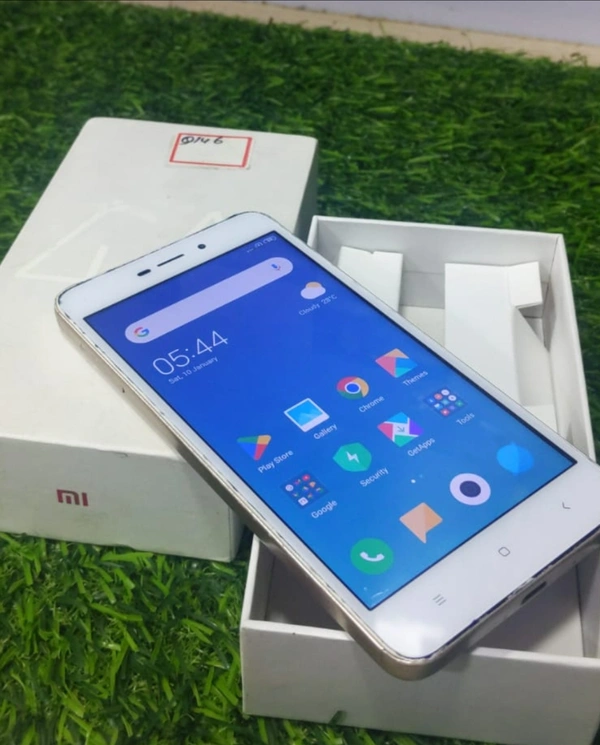 Redmi note 4 - White