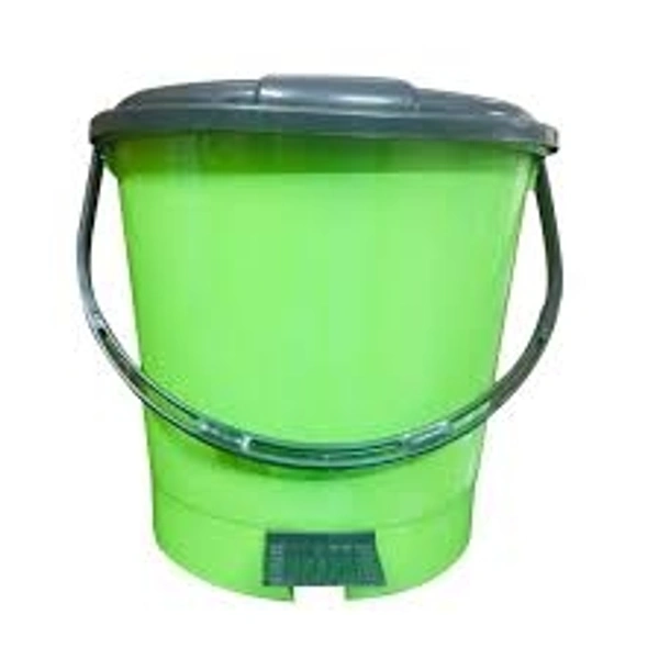 Plastic Pedal Dustbin ( Large ) - 1 Pcs