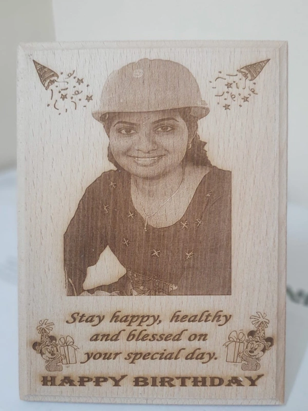 Customised Wooden Frame - 7 x 5 inches17.8cm x 12.7 cm 
