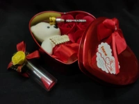 Pencil Curving - upto 8 letters 380  after 8 letter 25 per letter. 🎁giftbox, Teddy🧸,rose🌹 180.total560.free delivery