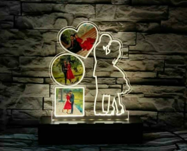 Couples Led Frame - Customize couple led💛 Size - 12 inch💚 Price - Only 550💙 With remote led 650❤️ Shipping free