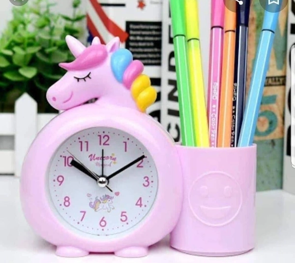 Clock With Pen Stand