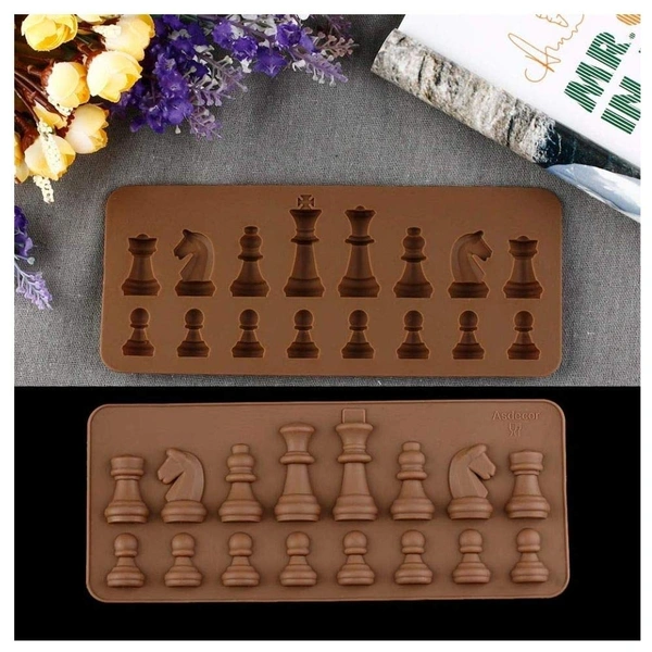 1162 Silicone Chocolate Chess Shaped Mould - 16 Cavity