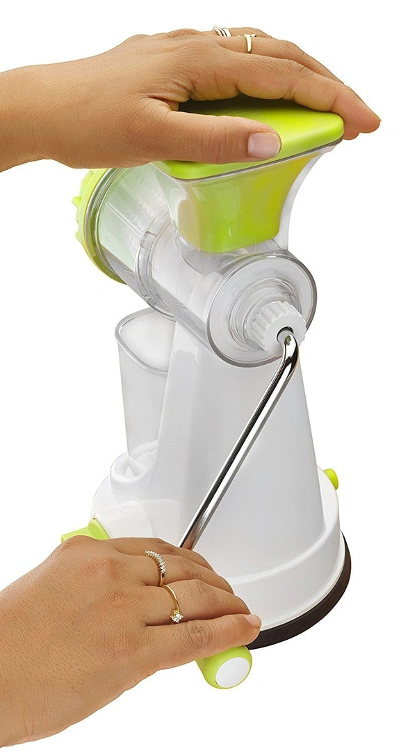 2012_Royal Juicer Manual Juicer for Fruits  (Multi Color)