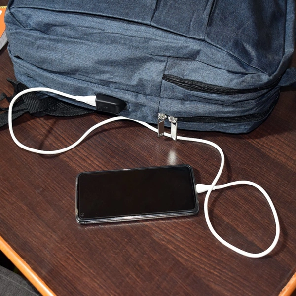 6138 USB Point Laptop Bag used widely in all kinds of official purposes as a laptop holder and cover and make s the laptop safe and secure.