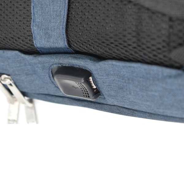 6138 USB Point Laptop Bag used widely in all kinds of official purposes as a laptop holder and cover and make s the laptop safe and secure.