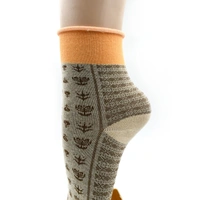 7356 Socks Breathable Thickened Classic Simple Soft Skin Friendly (1Pair)