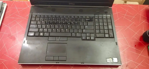 I7 DELL Laptop