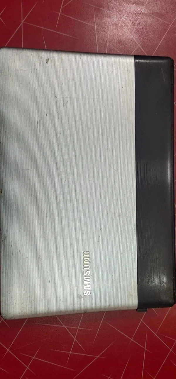 Samsung Laptop