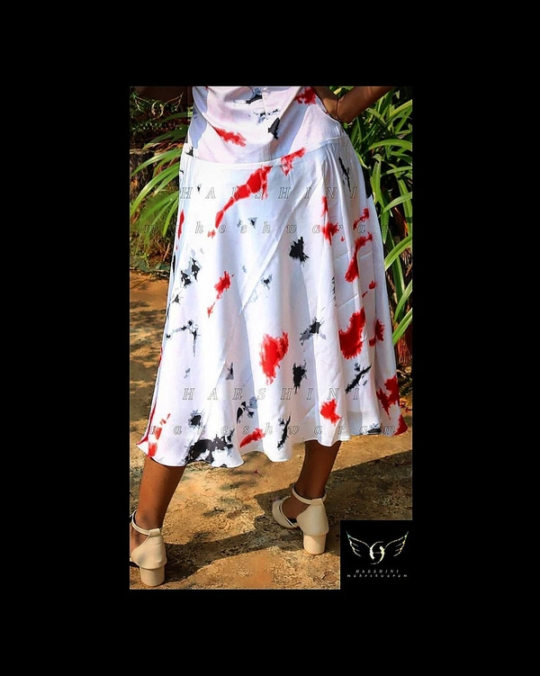 Women's Printed Crepe Dress - S(35"chest), red-white-black