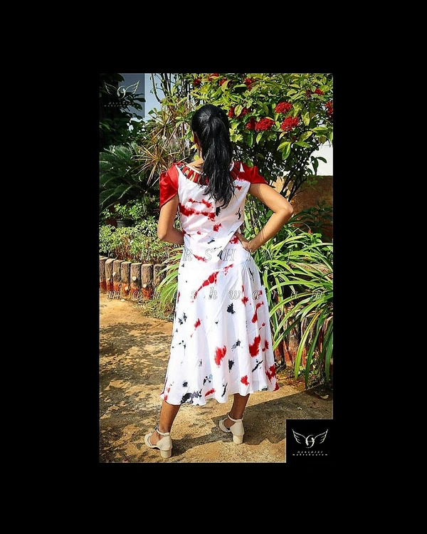 Women's Printed Crepe Dress - S(35"chest), red-white-black
