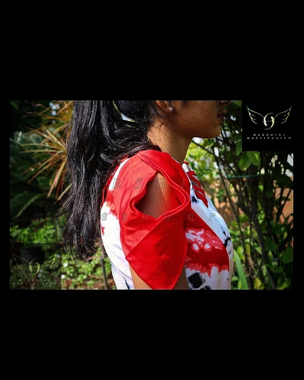Women's Printed Crepe Dress - S(35"chest), red-white-black