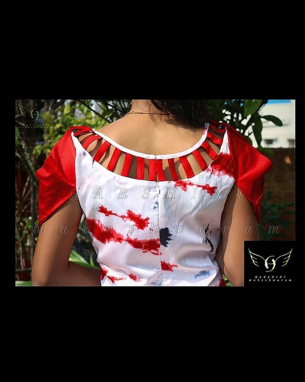 Women's Printed Crepe Dress - S(35"chest), red-white-black