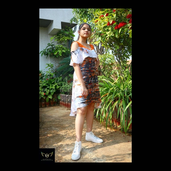 Women's Printed Crepe Dress - S(35"chest), orange-white-black