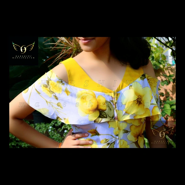 Women's Printed Crepe Dress - yellow-grey, S(chest35")